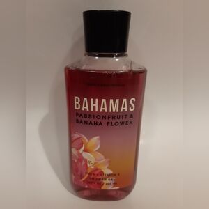 Brand New Bath & Body Works Bahamas Passionfruit & Banana Flower shower gel 10oz